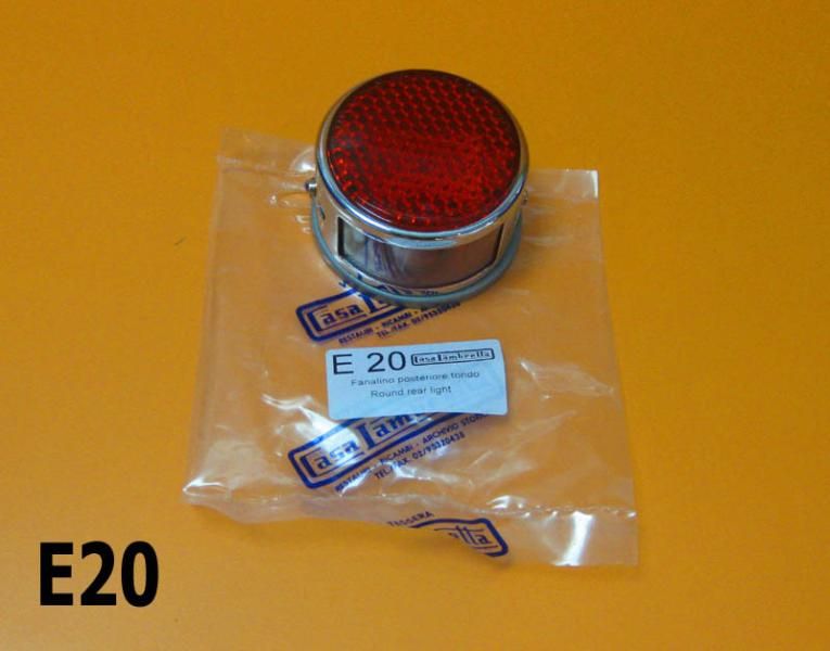 Fanalino posteriore tondo (predisposto per luce stop) Lambretta D + LD + E + F
