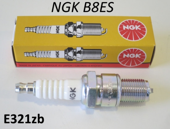 Candela di accensione NGK B8ES (passo lungo) Lambretta LI + TV + SX + Special + DL + Lui + J