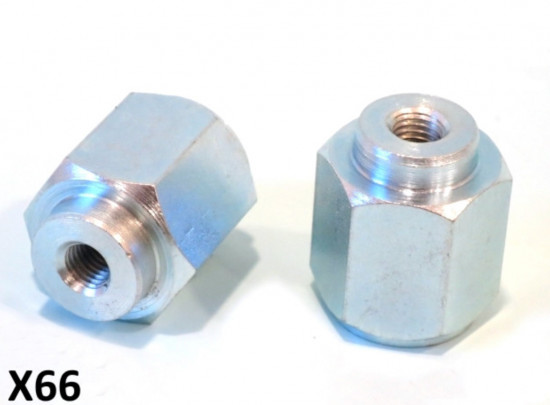 Pair of special front hub nuts for mounting shock absorbers (for all drum hub models)