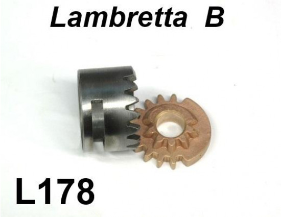 Gearchange control mechanism cogs Lambretta B 125