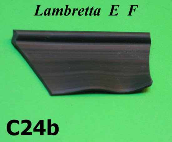 Rubber anti vibration spacer between legshield - frame Lambretta E F