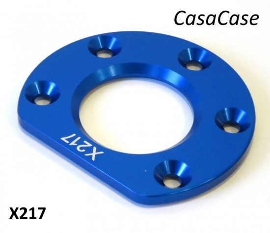 Rear hub bearing retaining plate (anodised BLUE) for CasaCase engine casing 