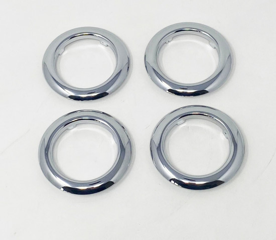 Set of 4 x chrome rings for sidepanels Lambretta LD125 Vers.1