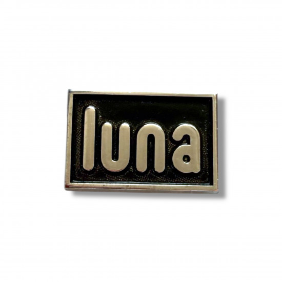 'Luna' legshield badge