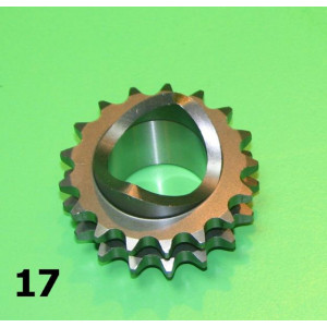 Lambretta 18T Front Sprocket Made In Italian quality item. Lambretta 18T Front Sprocket Made In Italian quality item.