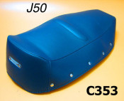 Blue seat cover Lambretta J50 from mid 1966 to 1968
