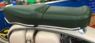 Sella RLC Pegasus Flatbase Verde, Versione BASSA, per Lambretta LI + TV + SX + Special + DL + Serveta
