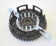 Special tool for holding PowerMaster STD clutch