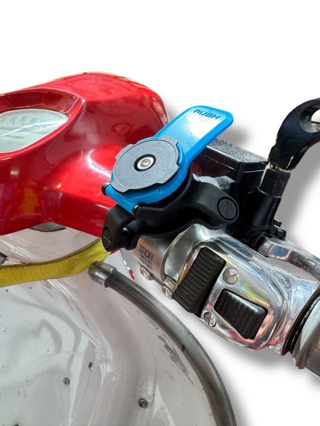 Supporto cellulare / navigatore Stickyfeatures Classic Lambretta