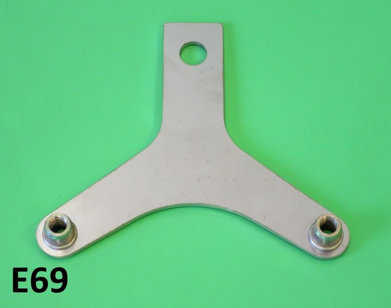'Y' shaped horn bracket for Lambretta LI S2 / S3 + TV2/3 + Special + SX (models from mid 1960 to 1968)