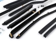 Complete black front + rear floorboard runner kit for Lambretta GP / DL