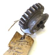 Original NOS Innocenti 22T gear cog for Lambretta FD125 3 wheeler models