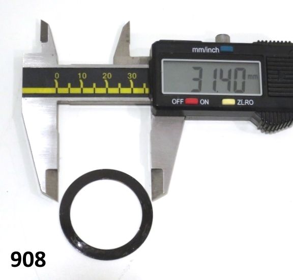 Rasamento per flangia lato volano Lambretta J + Lui. Da usare con cuscinetto M217.