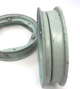 Original NOS Omega 9 inch wheels Lambretta J50 (pale green)