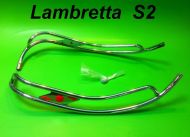 Doppi bordini con gemme rosse per scudo tipo 'Ulma' per Lambretta LI S1/S2 + TV1 + TV2