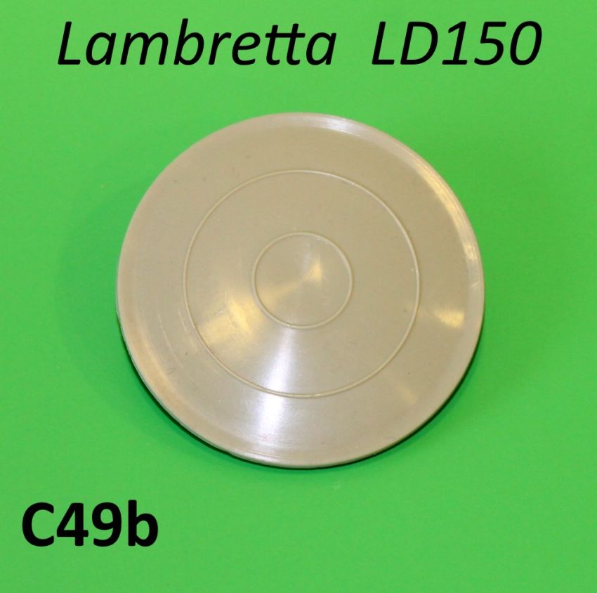 Tappo in plastica cruscotto Lambretta LD150 (modelli dal 1954 al 1956)
