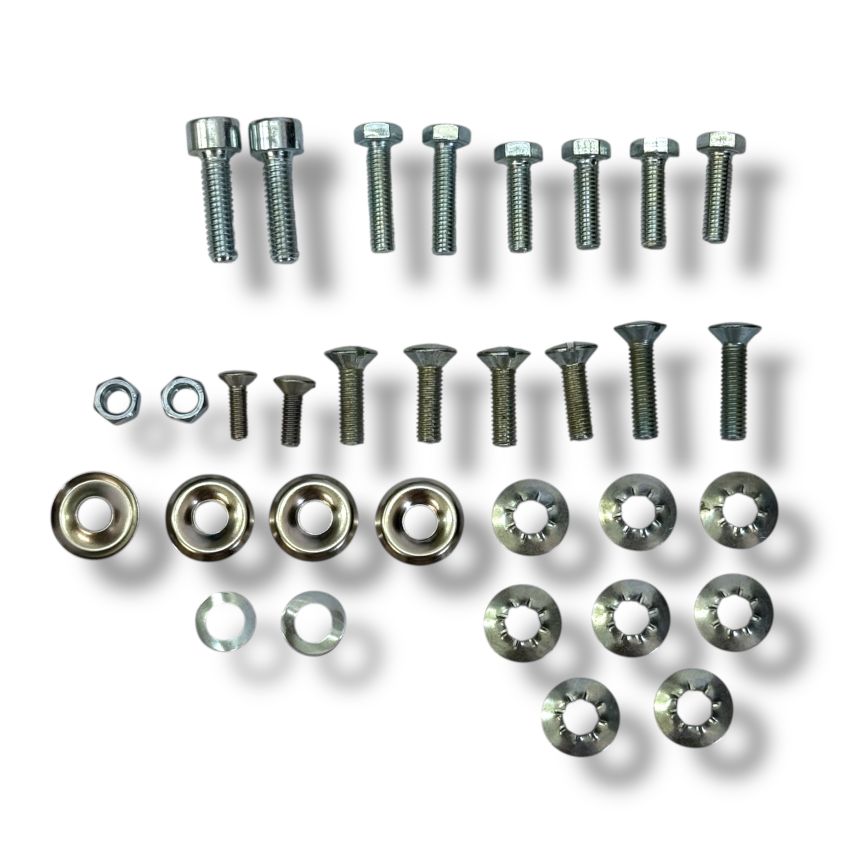 Mudguard + legshield + horncast screw set Lambretta LI S1 + S2 + TV1 + TV2