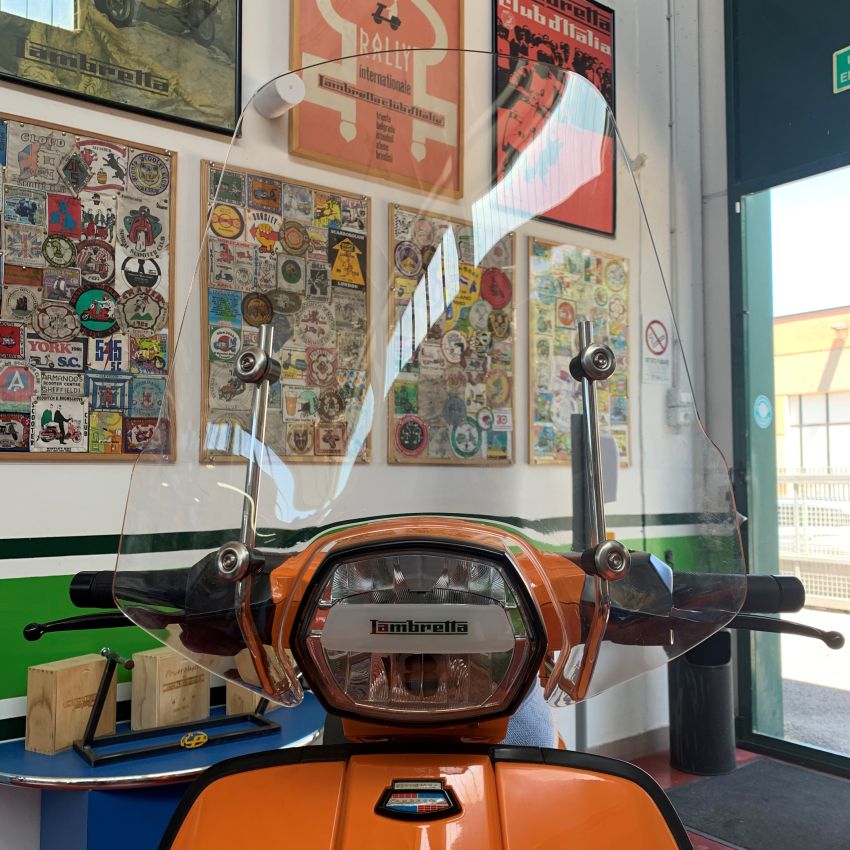 High quality TRANSPARENT 'Touring' tall screen for Lambretta V-Special by Rimini Lambretta Centre
