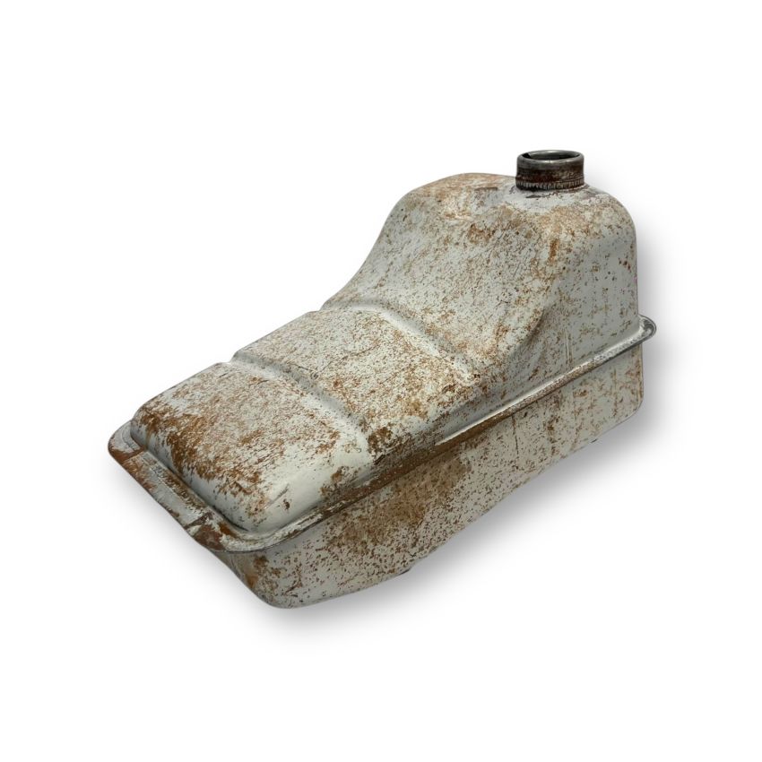 Original Innocenti tank suitable to Lambretta J50-J100-J125