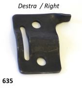Staffa di fissaggio destra gancio al telaio 'W' per cofani laterali Lambretta LI S3 + TV3 + Special + SX  + J