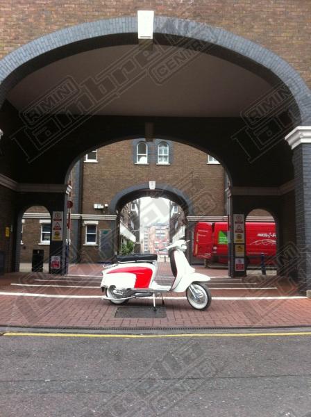 TV175 S3 T. Redfern London